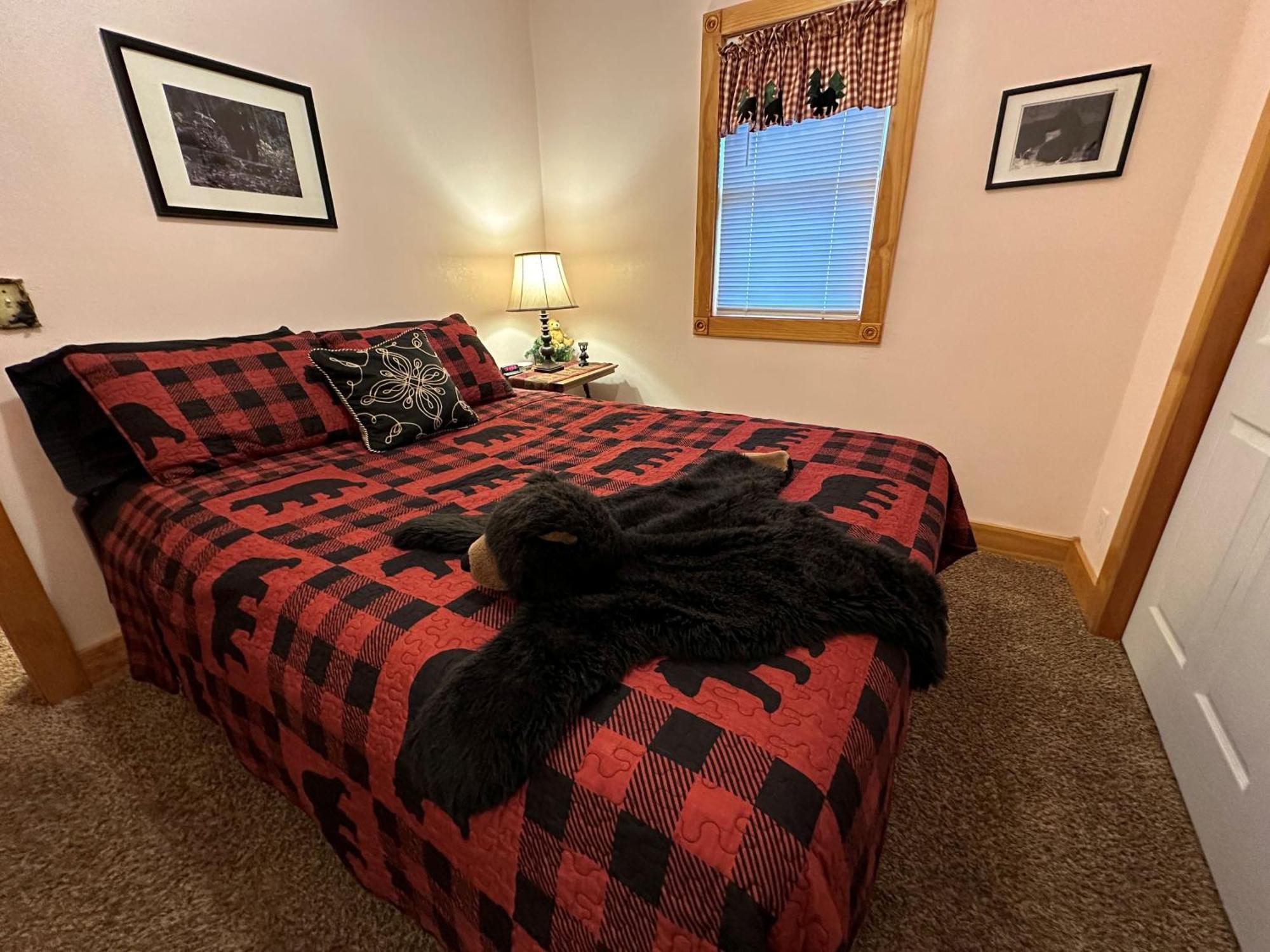 The Bear Den Villa Ironwood Ngoại thất bức ảnh