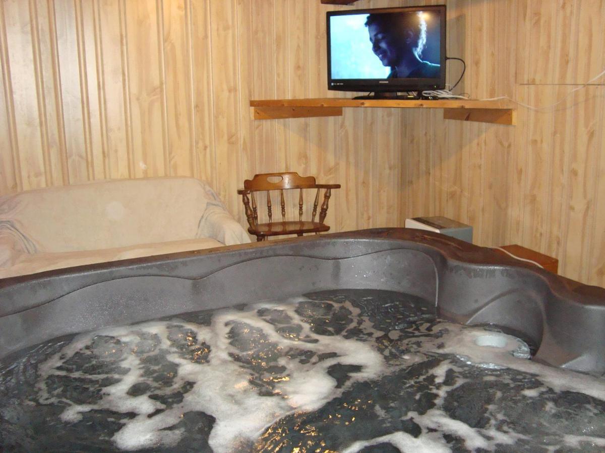 The Bear Den Villa Ironwood Ngoại thất bức ảnh